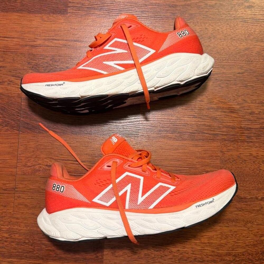 New balance 880v14 orange size US 9 fresh foam running